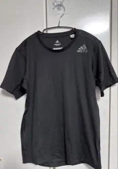 adidas ブラック吸汗速乾ランニングトレーニング