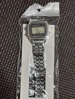 デジタル　腕時計　新品未使用