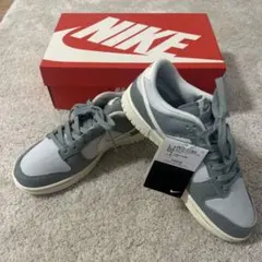 Item thumbnail for item 798f5076-0735-4cc8-86d8-1b5000d5a2a8