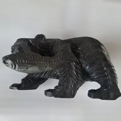 昭和レトロ】木彫りの熊 置物 鮭くわえ 昭和54年作 サイン有 横幅17cm