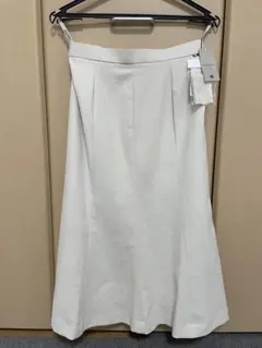 absolute ホワイト ロングスカートのサムネイル