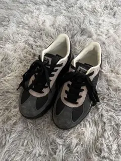 Onitsuka Tiger オニツカタイガー デレシティ ブラックのサムネイル