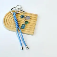 じゃらじゃらキーホルダー　パラコード　キーリング　バックチャーム　2way