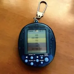 【動作確認済み】TAITO　タイトー　スペースインベーダー　携帯ゲームのサムネイル