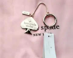 春❣️ ゴールド❣️ 華やか❣️ ケイトスペード キーホルダー スペード型