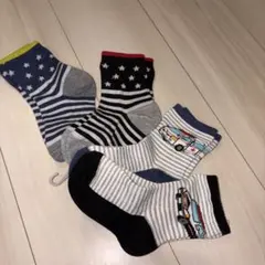 キッズ靴下 4足セット