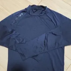 Mizuno ネイビー アンダーシャツ　１４０cm