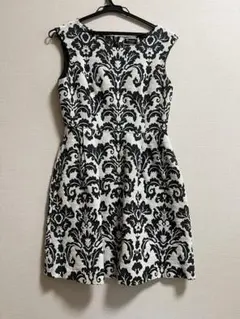 Diagram ノースリーブひざ丈ワンピース【サイズ36】