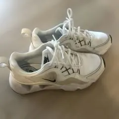 NIKE スニーカー ホワイト