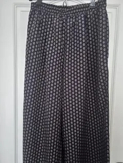 BEAMS HEART ネイビー花柄ワイドパンツ L