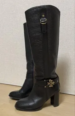 未使用品★トリーバーチ ロングブーツ 金ロゴ 黒　5.5(22.5)(522) 未使用品☆トリーバーチ ロングブーツ 金ロゴ 黒 5.5(22.5)(522