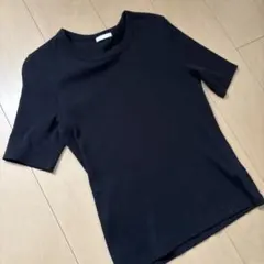 GU 黒 半袖 Tシャツ