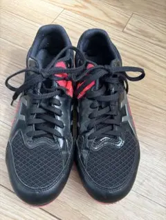 ASICS エクスパート スパイクシューズ ブラック/レッド