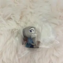 肩ズンfig. ズートピア　ディズニー　ジュディ　ガチャガチャ