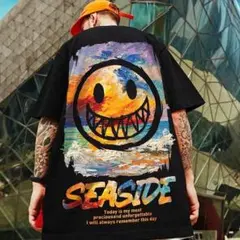 ビッグサイズ　スマイルTシャツ　カラフル　黒　バックプリント　５XL　大きめ