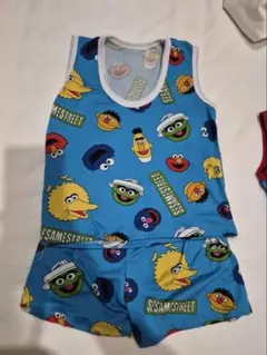 芝麻街睡衣 100公分