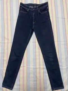 UNIQLO ストレッチスキニーデニム 25インチ（63.5センチ）
