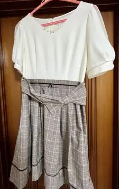 PATTERN Fiona 半袖ワンピース