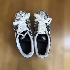NIKE スニーカー ピース