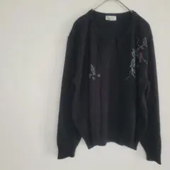 ニットカーディガン　毛30%　日本製　花柄プリント　シンプル
