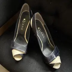 Diana ネイビー/ホワイト オープントゥ ハイヒール