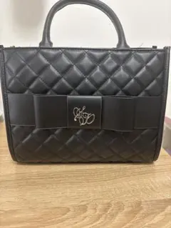 キルティング ショルダーバッグ ミニトートバッグ　ブラック