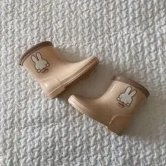 Item thumbnail for item 69ec4461-abdc-4d72-b58a-4bb98242a0e3