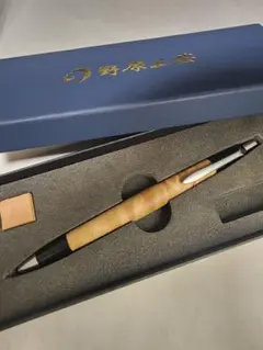 Item thumbnail for item 75d160cc-adc4-4868-8bfe-b621cae66bc0