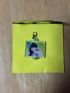 Item thumbnail for item f15040df-e0c7-4fb2-b4d9-4e4365952e34