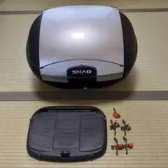 極美品】GIVI E43NTLD 43L 未開封ベース・鍵2本・説明書付 - メルカリ