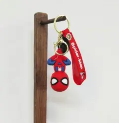 ストラップ付きキーホルダー スパイダーマン 逆さ吊りSpider Man
