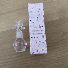 JILLSTUART クリスタルブルーム　オードパルファン　4mlのサムネイル
