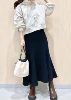 GU ジーユー カットソーマーメイドロングスカート ブラック S