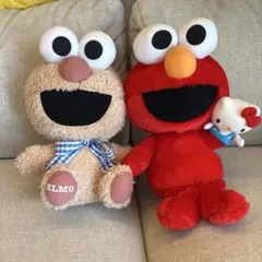 エルモぬいぐるみ　２体