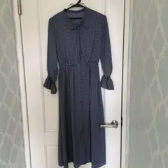 GU ネイビー ドット柄 リボン付き ロングワンピース