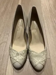 ★未使用★Le Talon 7センチヒール クロス切替パンプス パイソン柄