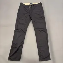 BEAMS 黒 チノパンのサムネイル