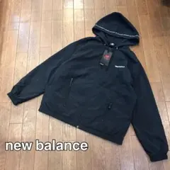 new balance オーバーサイズ　ジップ ナイロン フーディ