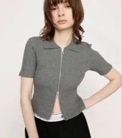 SLY FRONT ZIP CUT RIB ジップリブトップス　夏　ハーフジップ