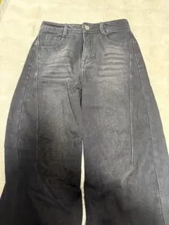 CHUCLLA ブラック ワイドレッグデニムパンツ