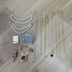 ジャンクアクセサリーまとめ売り - メルカリ