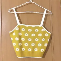 GU フラワーニットキャミソール イエロー 花柄のサムネイル