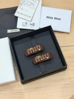 miu miu ヘアピン ヘアクリップ ボルドー ワインレッド2個セット miu miu ヘアピン ヘアクリップ ボルドー ワインレッド2個セット