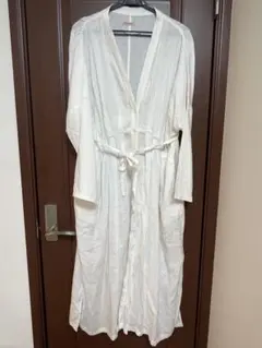 Item thumbnail for item ded6ae9a-dfd8-4173-b2d4-1a9a35967a39