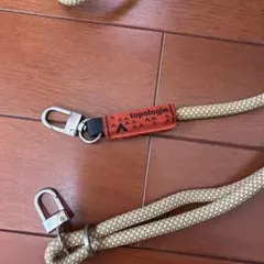 Topologie スマホショルダーストラップ ベージュ