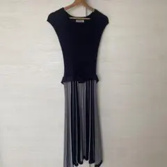 MayPretty ネイビー ニットワンピースLサイズのサムネイル