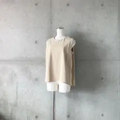美品】ローヘンlohenボキシーラインクロップド ロンT - メルカリ
