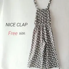 ナイスクラップ【フリー】オールインワン　小花柄　シャーリングのサムネイル