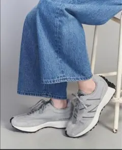 ニューバランス U327 グレー