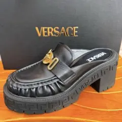 極美品 VERSACE メデューサ ビギー プラットフォーム 厚底ミュールのサムネイル